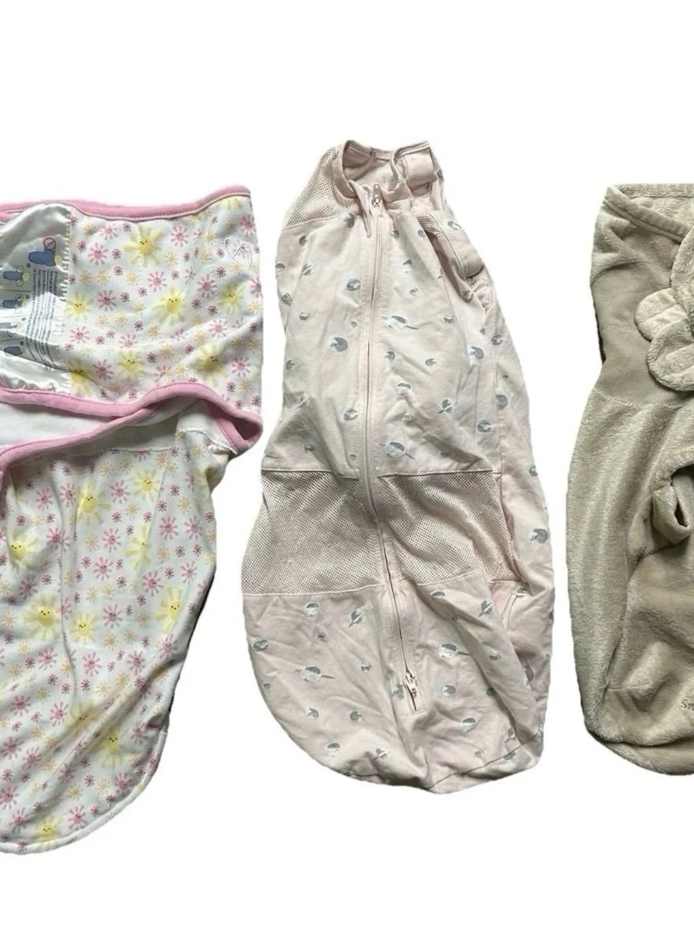 Lot Of 3 Swaddles Swaddle Me Happiest Baby Size Small/ Medium